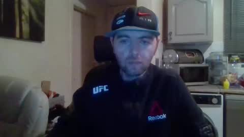 Snapshot of blackvswhite2022 chatting on 02-24-25, 12:52 blackvswhite2022 online show from 02-24-25, 12:52