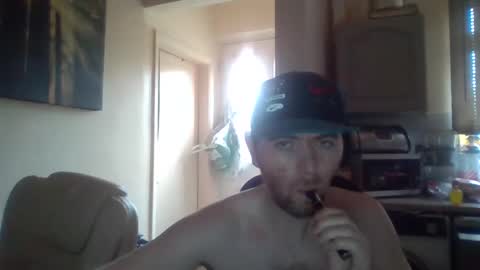 Snapshot of blackvswhite2022 chatting on 02-24-25, 09:21 blackvswhite2022 online show from 02-24-25, 09:21