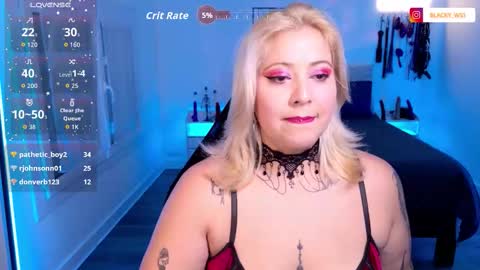 Snapshot of blackwidowj chatting on 11-11-25, 05:24 Johana S online show from 11-11-25, 05:24