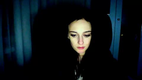 Snapshot of blacky_berry chatting on 01-16-25, 11:48 Ivy online show from 01-16-25, 11:48