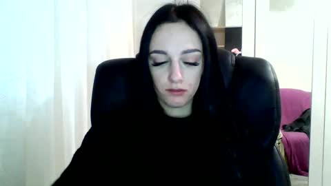 Snapshot of blacky_berry chatting on 01-30-25, 06:54 Ivy online show from 01-30-25, 06:54