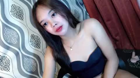 sweetyluna online show from 12-15-24, 08:04