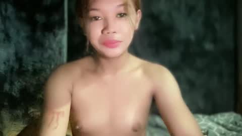 Snapshot of blacky_luna chatting on 11-08-25, 10:15 sweetyluna online show from 11-08-25, 10:15