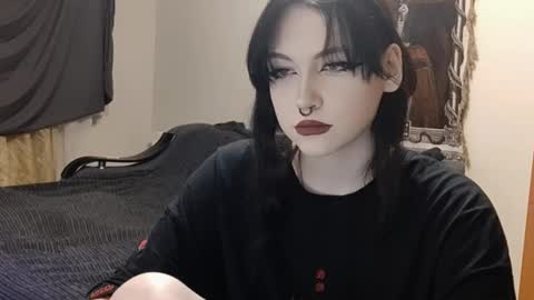 Snapshot of blacky_tea chatting on 03-22-26, 05:27 blacky_tea online show from 03-22-26, 05:27