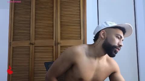 blade_miller_ online show from 05-31-26, 06:09