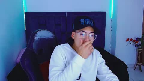 blade_sensual online show from 10-18-25, 09:43