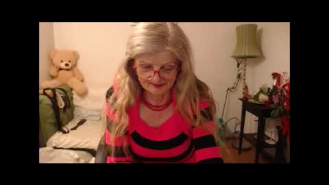 Snapshot of blairfort chatting on 10-07-25, 12:08 blairfort online show from 10-07-25, 12:08