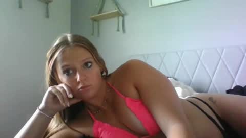 Snapshot of blairmorgan chatting on 05-27-26, 04:48 blairmorgan online show from 05-27-26, 04:48