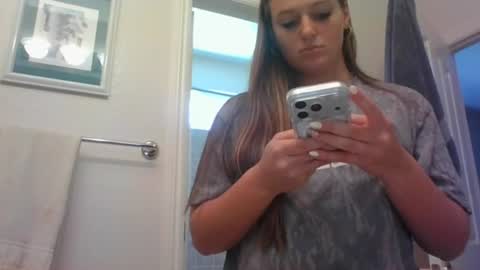 Snapshot of blairmorgan chatting on 06-11-26, 08:07 blairmorgan online show from 06-11-26, 08:07