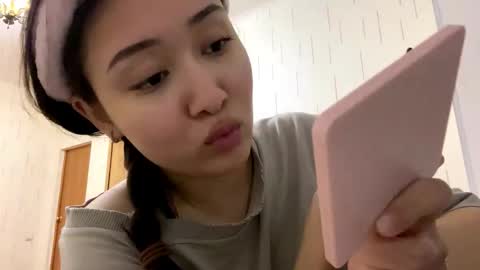 Snapshot of blairstassen chatting on 03-04-26, 06:14 Mila online show from 03-04-26, 06:14