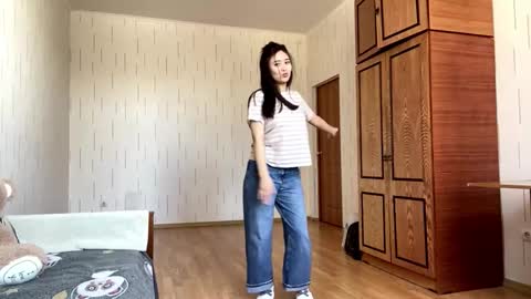 Snapshot of blairstassen chatting on 03-10-26, 07:13 Mila online show from 03-10-26, 07:13