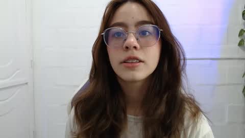   online show from 09-22-25, 01:35