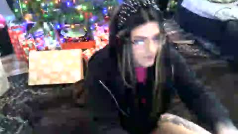 Snapshot of blairxskylar chatting on 12-22-25, 03:53 blairxskylar online show from 12-22-25, 03:53