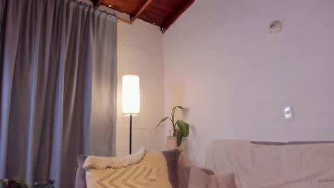 Blake Levi  Independent Model online show from 12-21-24, 02:30