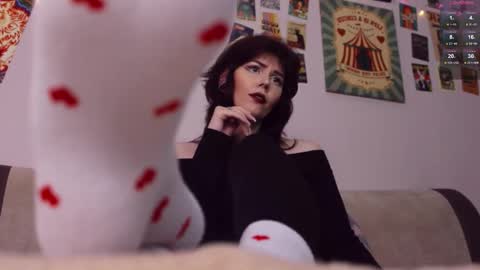 Snapshot of blake_luna chatting on 03-01-26, 11:23 Britney online show from 03-01-26, 11:23