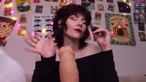 Snapshot of blake_luna chatting on 03-21-26, 01:26 Britney online show from 03-21-26, 01:26