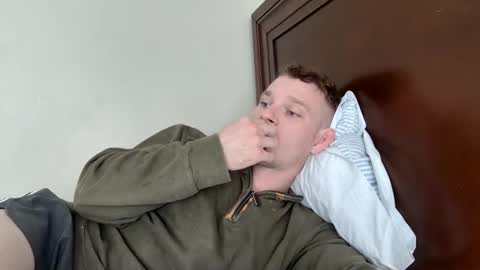 Snapshot of blakeandskylar chatting on 01-12-26, 05:51 BlakeAndSkylar online show from 01-12-26, 05:51