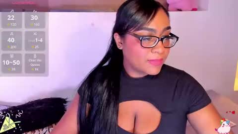 Snapshot of blakmillerrgilson1 chatting on 01-13-25, 09:20 Blak Miller Gilson online show from 01-13-25, 09:20