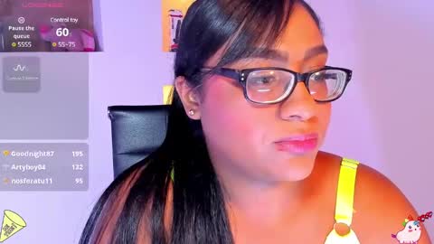 Snapshot of blakmillerrgilson1 chatting on 01-18-25, 11:33 Blak Miller Gilson online show from 01-18-25, 11:33