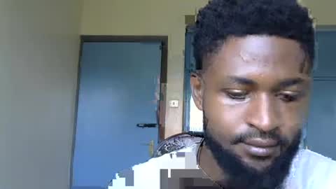 Snapshot of blakmoufaka chatting on 09-14-25, 05:39 blakmoufaka online show from 09-14-25, 05:39