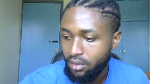 Snapshot of blakmoufaka chatting on 09-21-25, 05:42 blakmoufaka online show from 09-21-25, 05:42