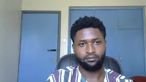 Snapshot of blakmoufaka chatting on 10-10-25, 08:02 blakmoufaka online show from 10-10-25, 08:02