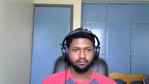 Snapshot of blakmoufaka chatting on 11-30-25, 05:11 blakmoufaka online show from 11-30-25, 05:11