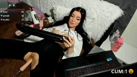 Snapshot of blancasuarez chatting on 06-21-26, 12:13 MY VIDEOS THAT WILL MAKE YOU CUM - online show from 06-21-26, 12:13