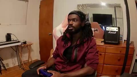 Snapshot of blaqjay chatting on 11-19-25, 01:05 BlaqJay online show from 11-19-25, 01:05