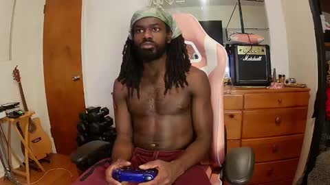 Snapshot of blaqjay chatting on 11-30-25, 01:42 BlaqJay online show from 11-30-25, 01:42