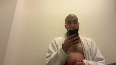 Snapshot of blasian4 chatting on 11-18-25, 07:24 blasian4 online show from 11-18-25, 07:24