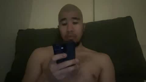 Snapshot of blasian4 chatting on 11-20-25, 05:29 blasian4 online show from 11-20-25, 05:29