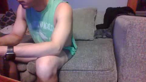Snapshot of blaw_1321 chatting on 06-11-26, 06:00 blaw_1321 online show from 06-11-26, 06:00