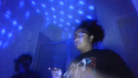 BLESSICA  EDDIE LOVE online show from 04-11-26, 05:12