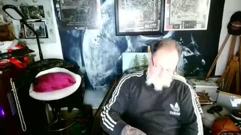 Snapshot of blindsurfer780299 chatting on 12-01-25, 12:10 blindsurfer780299 online show from 12-01-25, 12:10