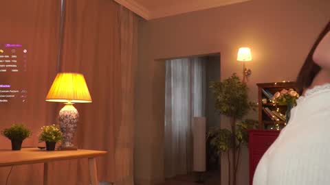 Snapshot of blissdilley chatting on 02-10-25, 05:14 Scarlett NEXT LIVE 5AM gmt online show from 02-10-25, 05:14