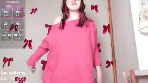 Snapshot of blissful_muse chatting on 01-11-26, 04:45 Margo online show from 01-11-26, 04:45