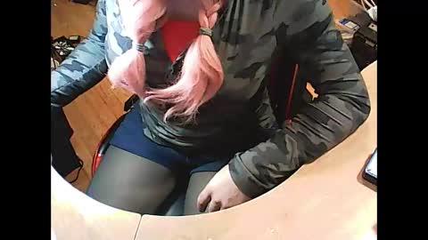 Snapshot of blkandy23 chatting on 12-04-24, 11:02 Kandyts online show from 12-04-24, 11:02