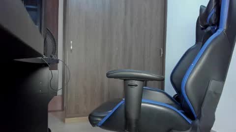 Snapshot of blkdick_men chatting on 02-27-25, 06:53 ALEX online show from 02-27-25, 06:53