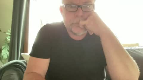 Snapshot of bllyidol chatting on 06-10-26, 05:50 BlIdoL online show from 06-10-26, 05:50