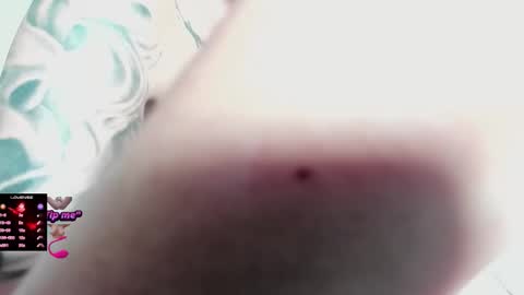 Snapshot of blonde2002 chatting on 01-31-26, 10:30 Abril INDEPENDENT MODEL online show from 01-31-26, 10:30