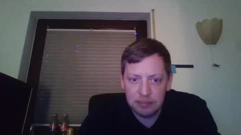 Snapshot of blonde32m chatting on 01-01-25, 03:35 blonde32m online show from 01-01-25, 03:35