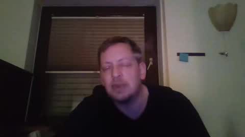 Snapshot of blonde32m chatting on 01-16-25, 11:48 blonde32m online show from 01-16-25, 11:48