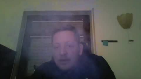 Snapshot of blonde32m chatting on 11-08-25, 11:36 blonde32m online show from 11-08-25, 11:36