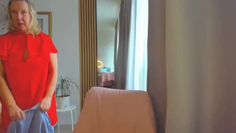 Nicole online show from 02-01-25, 08:50