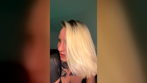 Snapshot of blonde_fuck_couple chatting on 06-30-26, 12:11 blonde_fuck_couple online show from 06-30-26, 12:11