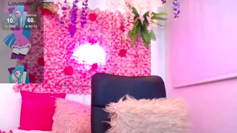 Snapshot of blonde_squirt_ chatting on 03-05-25, 02:36 blonde_squirt_ online show from 03-05-25, 02:36