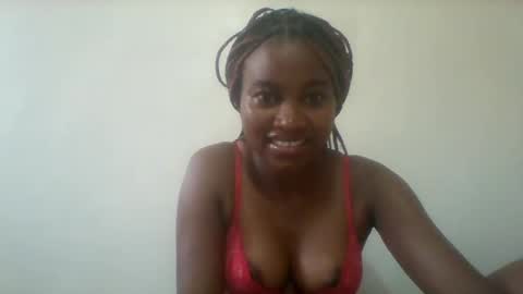 Snapshot of blondebarbiey chatting on 03-11-25, 03:59 blonde online show from 03-11-25, 03:59