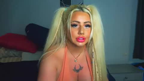 blondedolltia online show from 11-13-25, 03:55
