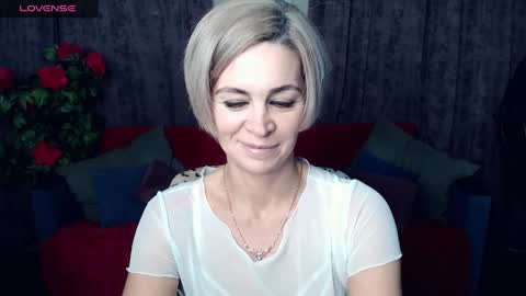 Snapshot of blondemommy_77 chatting on 01-04-25, 07:34 Lola online show from 01-04-25, 07:34